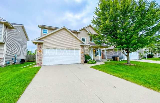 3 Bedroom, 2.5 Bathroom in West Des Moines photos photos