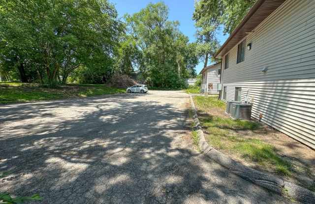 South Franklin Apartments Gallery 3
