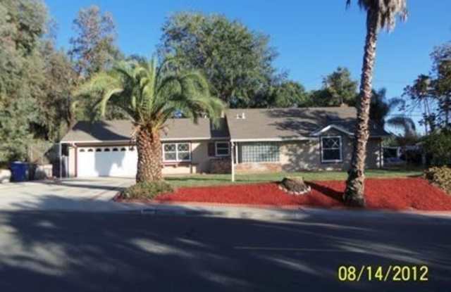 3598 Mt Vernon Avenue - 3598 Mount Vernon Avenue, Riverside, CA 92507