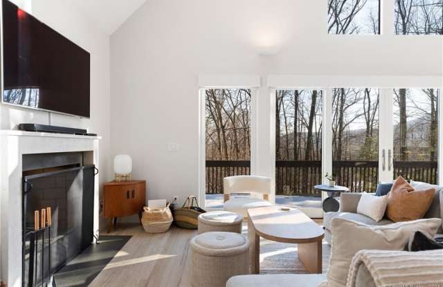 33 Westmount Road Gallery 2