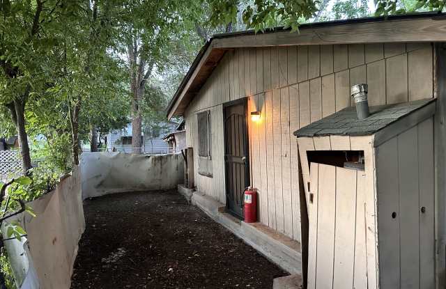 601 Cantrell Drive - B Gallery 2