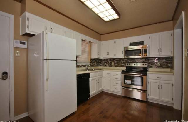 11511 Cedar Springs Road Gallery 2