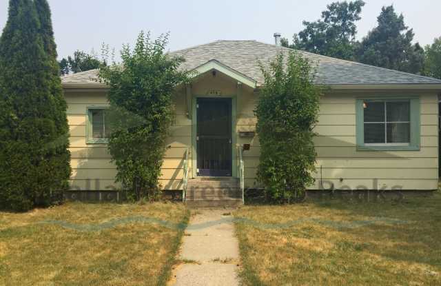2BD/1BA Rustic Home Near Campus photos photos