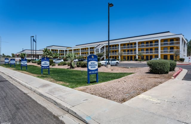 Siegel Suites - Phoenix - 1241 North 53rd Avenue, Phoenix, AZ 85043