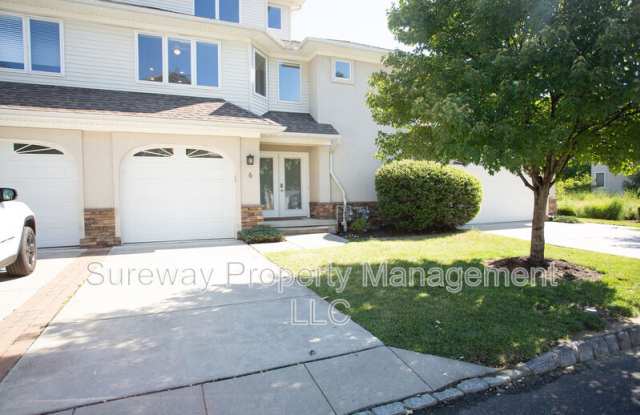 6 Regency Ct Gallery 2