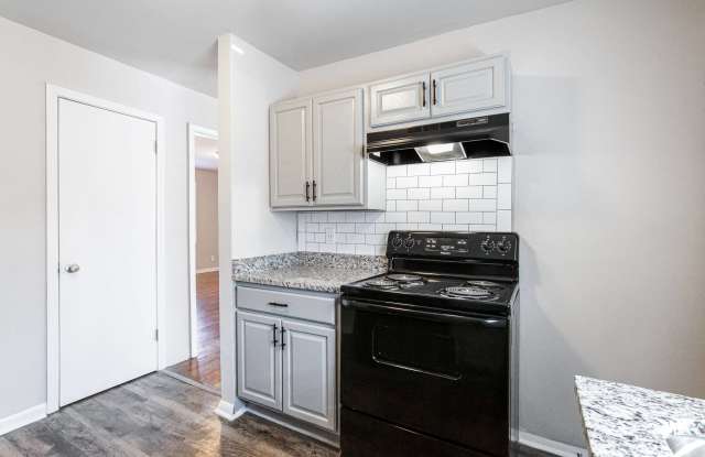1295 West Gallery 2