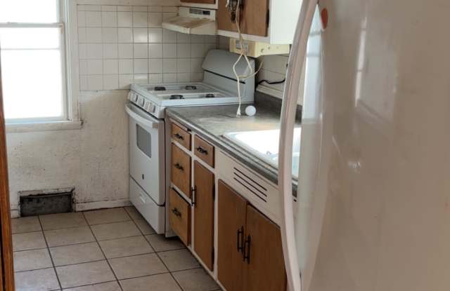 708 29th St photos photos