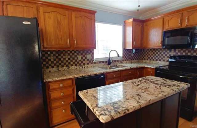 4219 Steele Oaks Drive Gallery 3