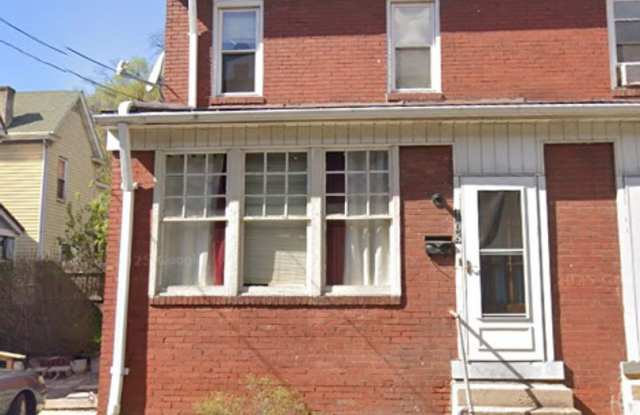 **2-Bedroom Apartment for Rent – 105 Court St., Carnegie, PA** photos photos