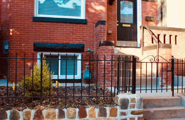 34 QUINCY PLACE NE photos photos