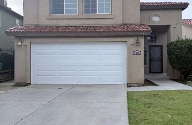 9405 Salinger St photos photos