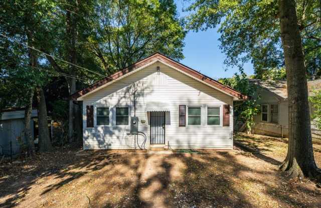 3 bedrooms and 1 bathroom PET FREINDLY Gallery 4