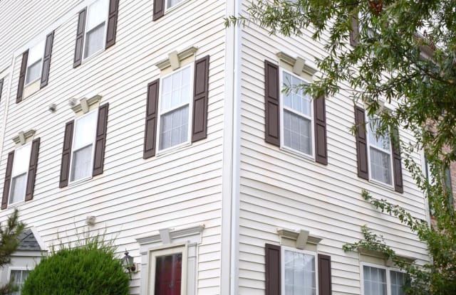 334 ROFF POINT DRIVE - 334 Roff Point Drive, Odenton, MD 21113