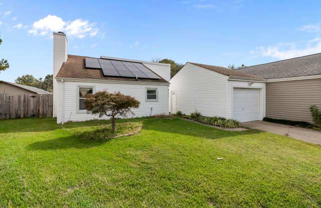 Charming 3-Bedroom, 1.5-Bath Home for Rent in Virginia Beach Gallery 3