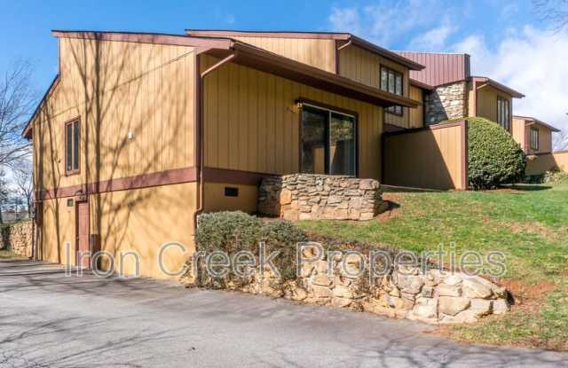 137 Colony Dr Gallery 1
