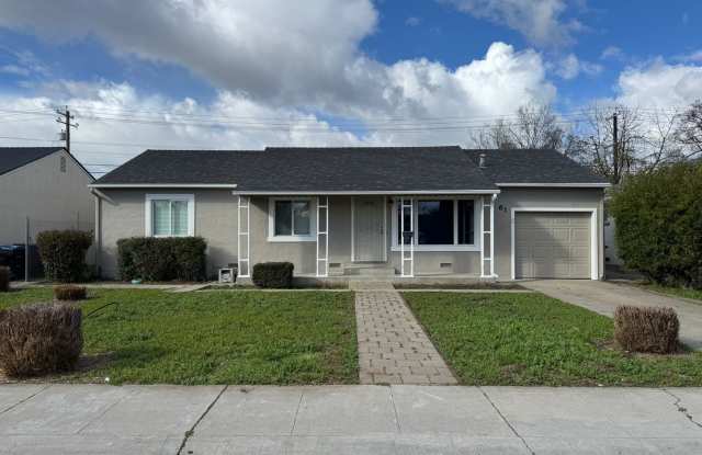 Midtown Stockton, Three Bed, One Bath, One Car Garage. photos photos