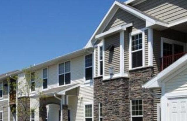 6350 NW 106th St Unit C11 - 6350 Northwest 106th Street, Johnston, IA 50131