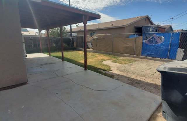 Cozy 2 BR in Brawley Gallery 3