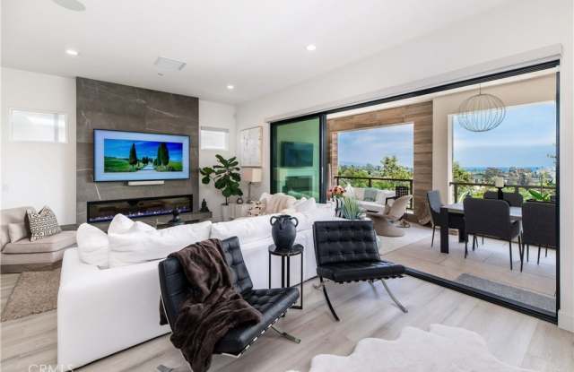 26378 Paseo Lluvia photos photos