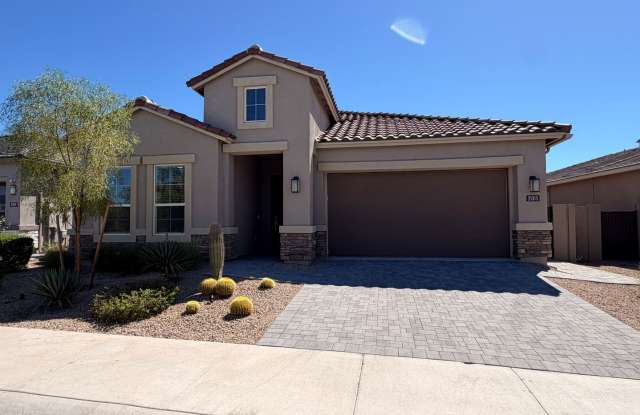 2024 Custom Built Home, 4 Bed/2 bath w/backyard Oasis! Gallery 3