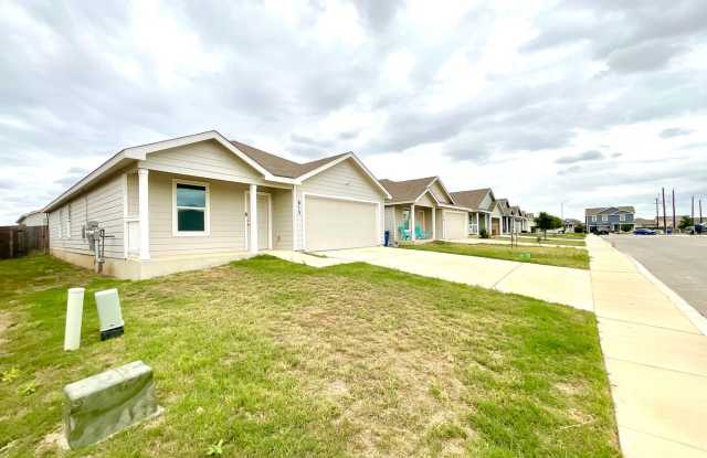 Move-In Ready Gem with Full Appliances, Solar Panels & Resort-Style Amenities! Gallery 4