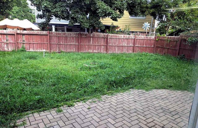 386 Dover Lane - 1 Gallery 4