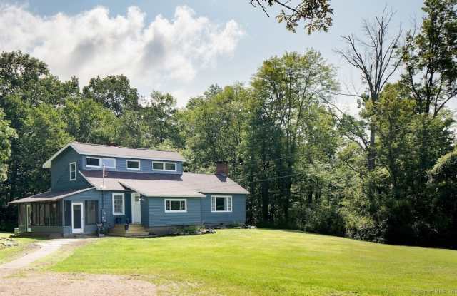 11 Reservoir Road photos photos