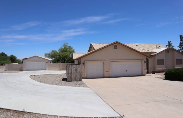 A Backyard Lover's Dream!!! photos photos A Backyard Lover's Dream!!! photos photos