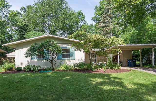 1217 Morningside Dr- Available 06/15/25 - 1217 Morningside Drive, Ann Arbor, MI 48103