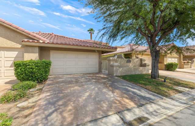 41484 Woodhaven Drive W Gallery 2