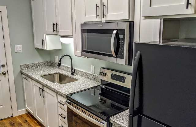 919 Hendricks Ave - 919 Hendricks Avenue, Laredo, TX 78040 919 Hendricks Ave - 919 Hendricks Avenue, Laredo, TX 78040