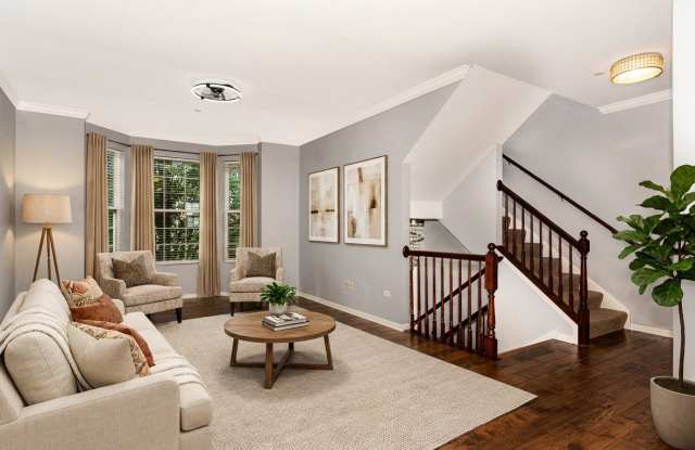 2807 Henley Lane Gallery 3