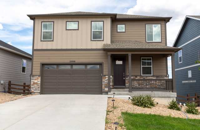 Single Family Home for Rent in Monument, CO Gallery 1