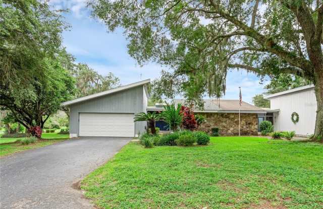 46 NOTTINGHAM WAY - 46 Nottingham Way, Grenelefe, FL 33844