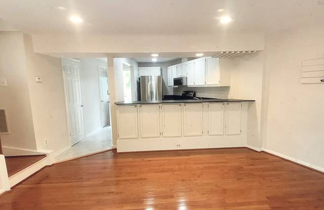 1763 Whisperhill Dr Gallery 2