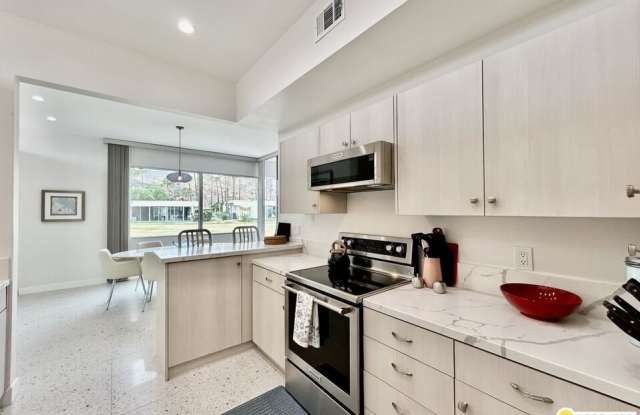 334 Desert Lakes Dr Gallery 3