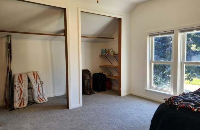 1136 Summer Street Gallery 4