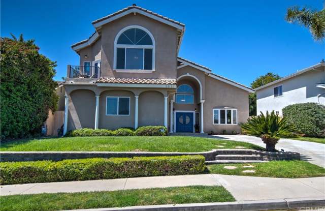 33151 Mesa Vista Drive Gallery 2