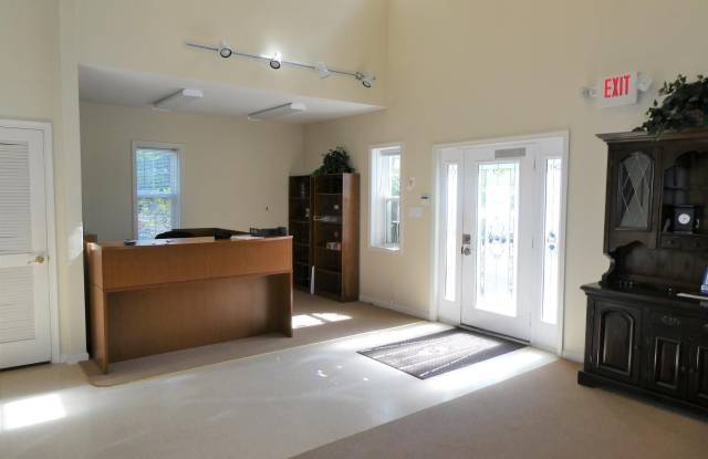 335 EVESHAM Avenue unit: 1St Fl photos photos