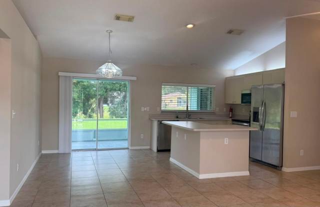 2847 SW S CALABRIA Circle Gallery 3