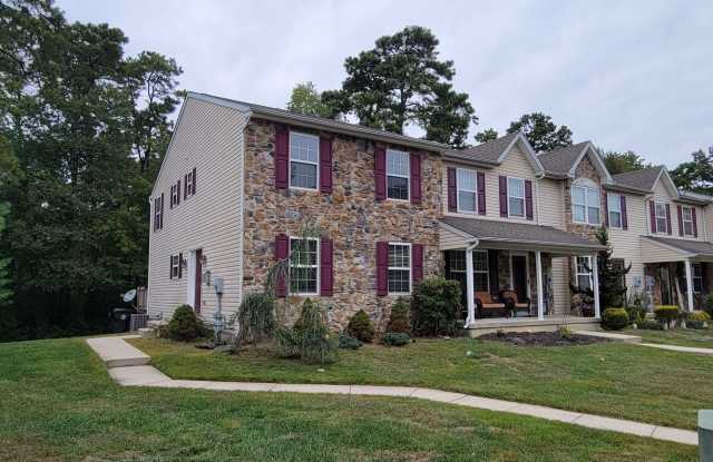 Beautiful 3 bedroom 2.5 bathroom END Unit townhouse for Rent !!! photos photos