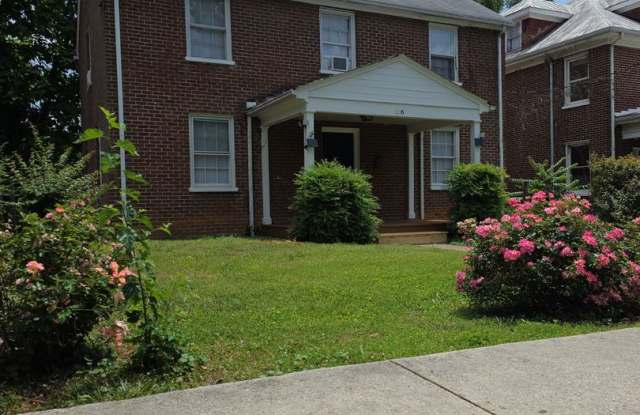 2027-2028 School Year / 8 Bdrm / 3 Bath Steps from UVA Grounds photos photos 2027-2028 School Year / 8 Bdrm / 3 Bath Steps from UVA Grounds photos photos