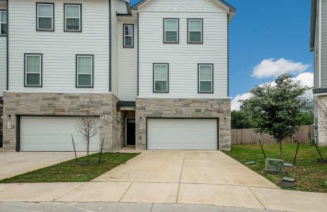 Luxurious 3/3.5 in The Preserve at the Dominion photos photos