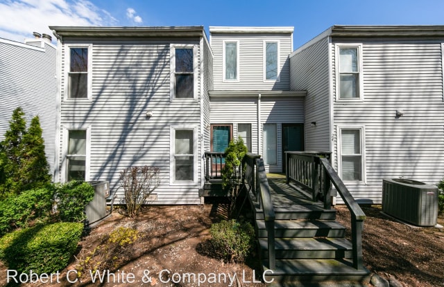 22 Glenview Drive - 22 Glenview Drive, Middlesex County, CT 06416