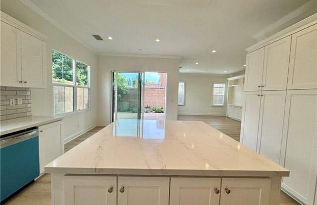 128 Hargrove - 128 Hargrove, Irvine, CA 92620