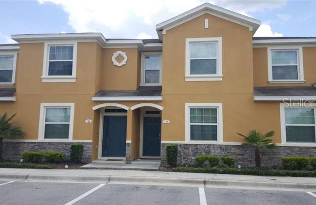 704 WILTONWAY DRIVE - 704 Wiltonway Drive, Plant City, FL 33563