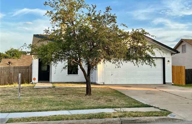 Fantastic Home in Lakeside Subdivision photos photos