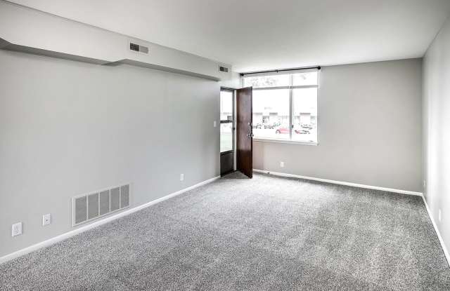 Spacious 2-Bedroom Apartment in Millard! Gallery 4