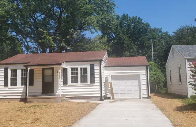 1515 E McGee Street photos photos