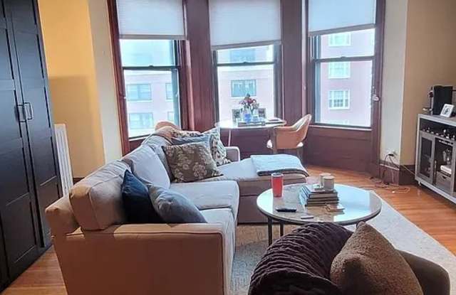 295 Beacon St. photos photos